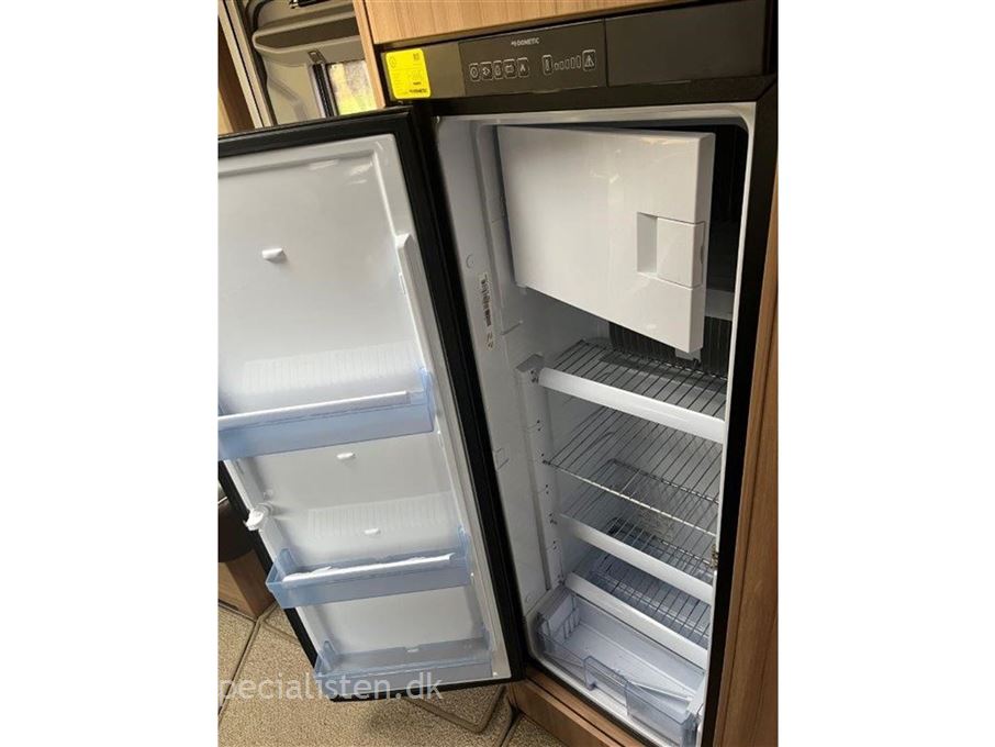 Knaus Sun I 700 LEG